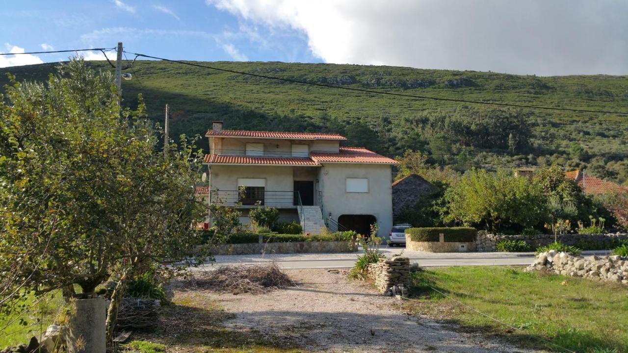 A Casa Da Serra - Alojamento Local Casal Velho Exterior photo